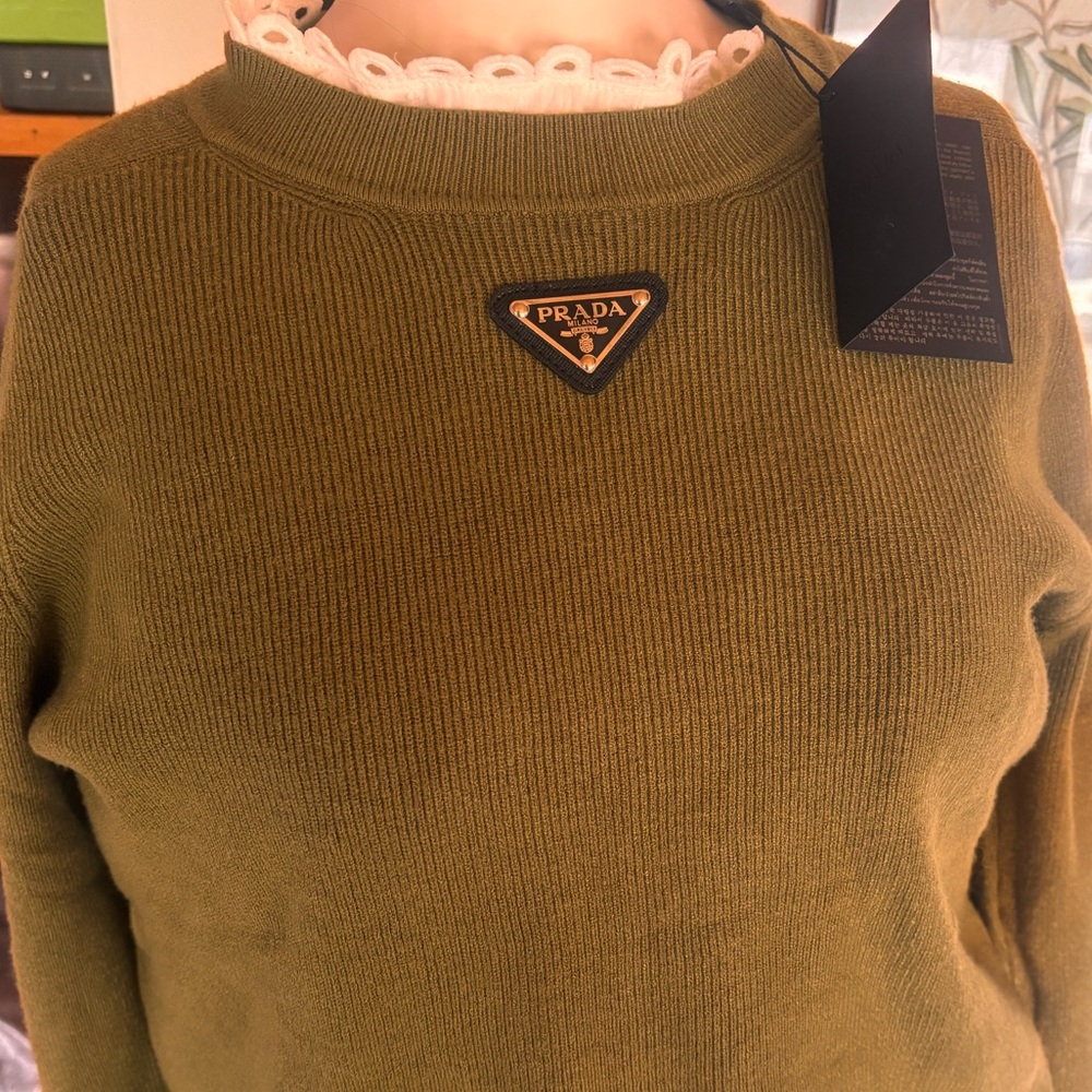 Prada Green Crew Neck Sweater with Ribbed Knit Design